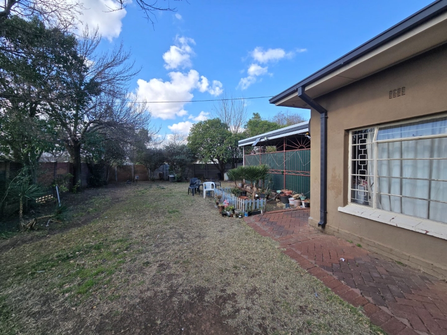 8 Bedroom Property for Sale in Bayswater Free State